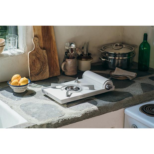 〔バルミューダ〕テーブル ストーブ(ホワイト)