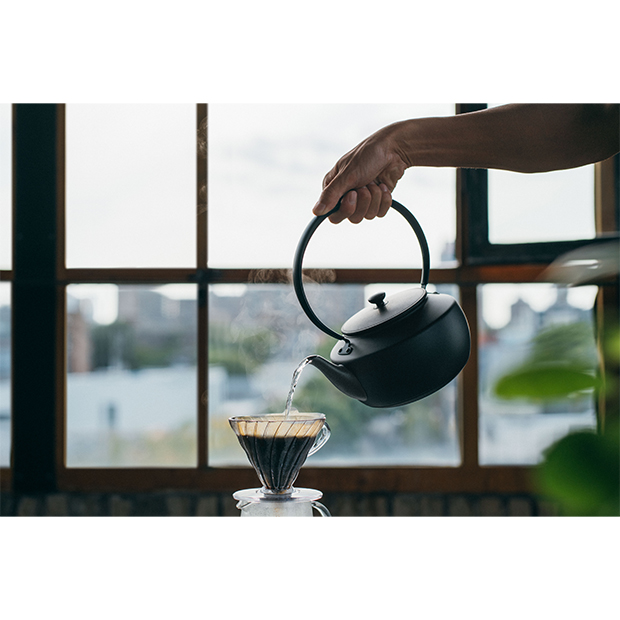 〔バルミューダ〕ムーンケトル(ブラック)