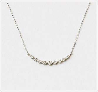 Pt ダイヤ ラインネックレス(0.10ct)