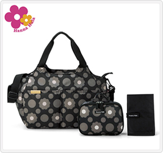 〔ハンナフラ〕2WAYトートバッグ&おむつポーチ&シート
