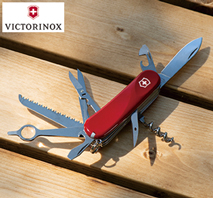 〔ビクトリノックス〕マルチツール エボリューション23