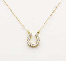 K18YGダイヤ ホースシューネックレス