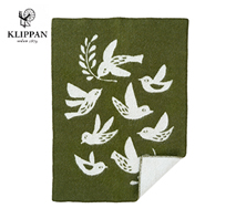 〔クリッパンby Camilla Lundsten〕NESTING BIRD ラムウールブランケット ミニ ディープ グリーン