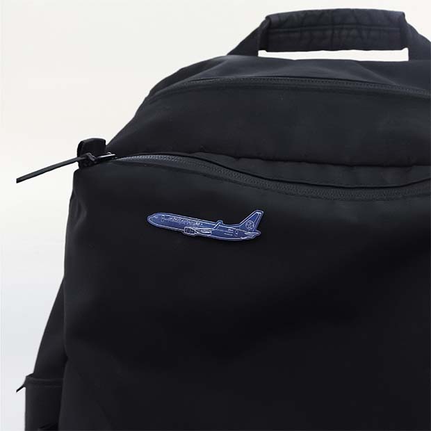 ボーイング737型機 ピンバッジ