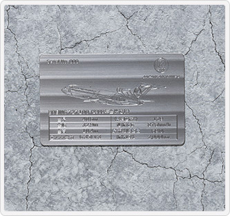 JALフリート記念チタンプレート(727-100)