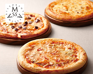 〔リストランテマッサ〕3種のナポリ風ピッツァ