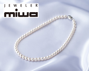 〔宝石専門店　ミワ〕アコヤ真珠ネックレス