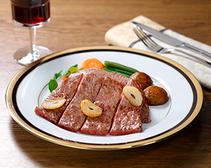 松阪牛　モモステーキ