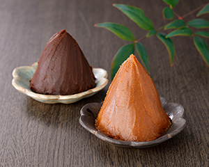 〔石井味噌〕限定醸造三年熟成味噌・三年蔵白味噌
