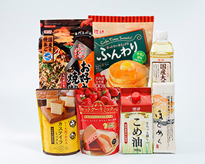 〔理研農産化工〕食用油とミックス粉と手延べうどんの詰合せ