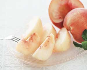 山形県産 桃あかつき