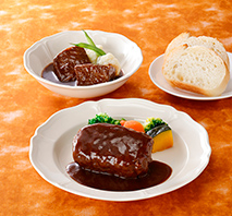 〔御室〕黒毛和牛ビーフシチュー＆煮込みハンバーグ
