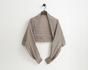 〔PULEBO〕PULEBO　ポケッタブルボレロ　グレージュL