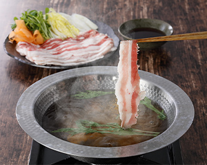 〔黒豚・黒牛しゃぶしゃぶ SATSUMA〕黒豚しゃぶしゃぶセット（バラ）2～3人前用