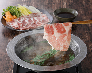 〔黒豚・黒牛しゃぶしゃぶ SATSUMA〕黒豚しゃぶしゃぶセット（肩ロース）2～3人前用